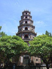 Pagoda of the Celestial Lady